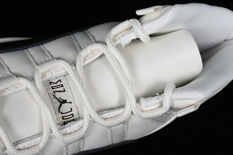 All categories Air Jordan Jordan series basketball shoes Air Jordan 11 Air Jordan 11 "Neapolitan" AJ11 Joe 11 brown and white pink Kangkou AR0715-101